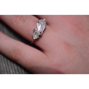 Alternative Engagement Ring Raw rustic Boho Promise Ring dainty unique s…